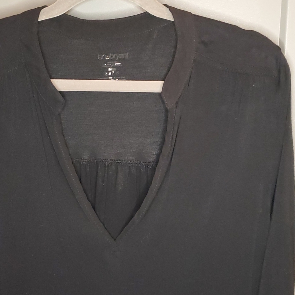 Lane Bryant brand PLUS size blouse size 14/16